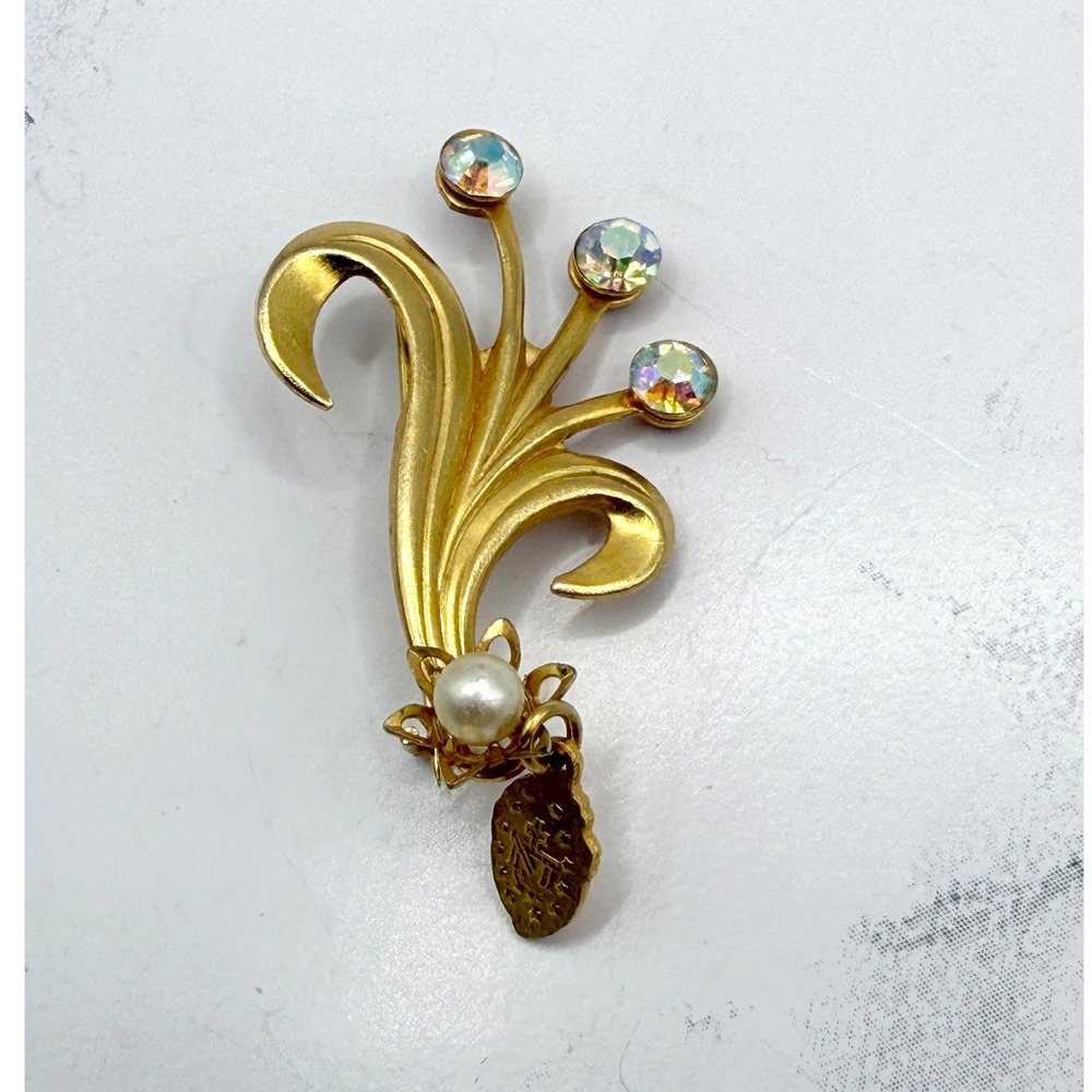 Vintage Gold Floral Spray Brooch AB Rhinestones Pearl Religious Charm Pinโ